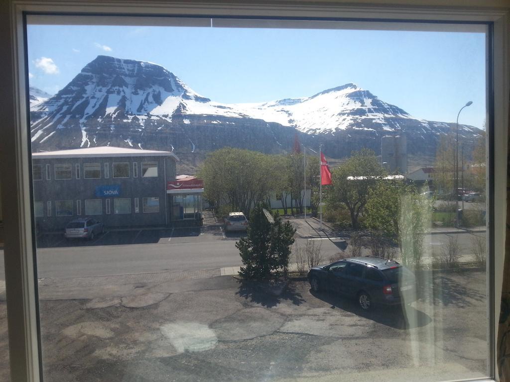 Hotel Austur Reydarfjordur Ngoại thất bức ảnh